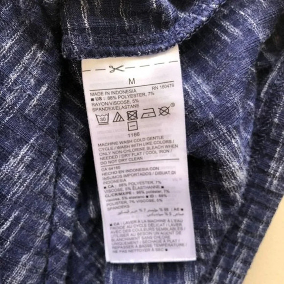 Old Navy Heathered Blue Tulip Hem Top M - Picture 5 of 6